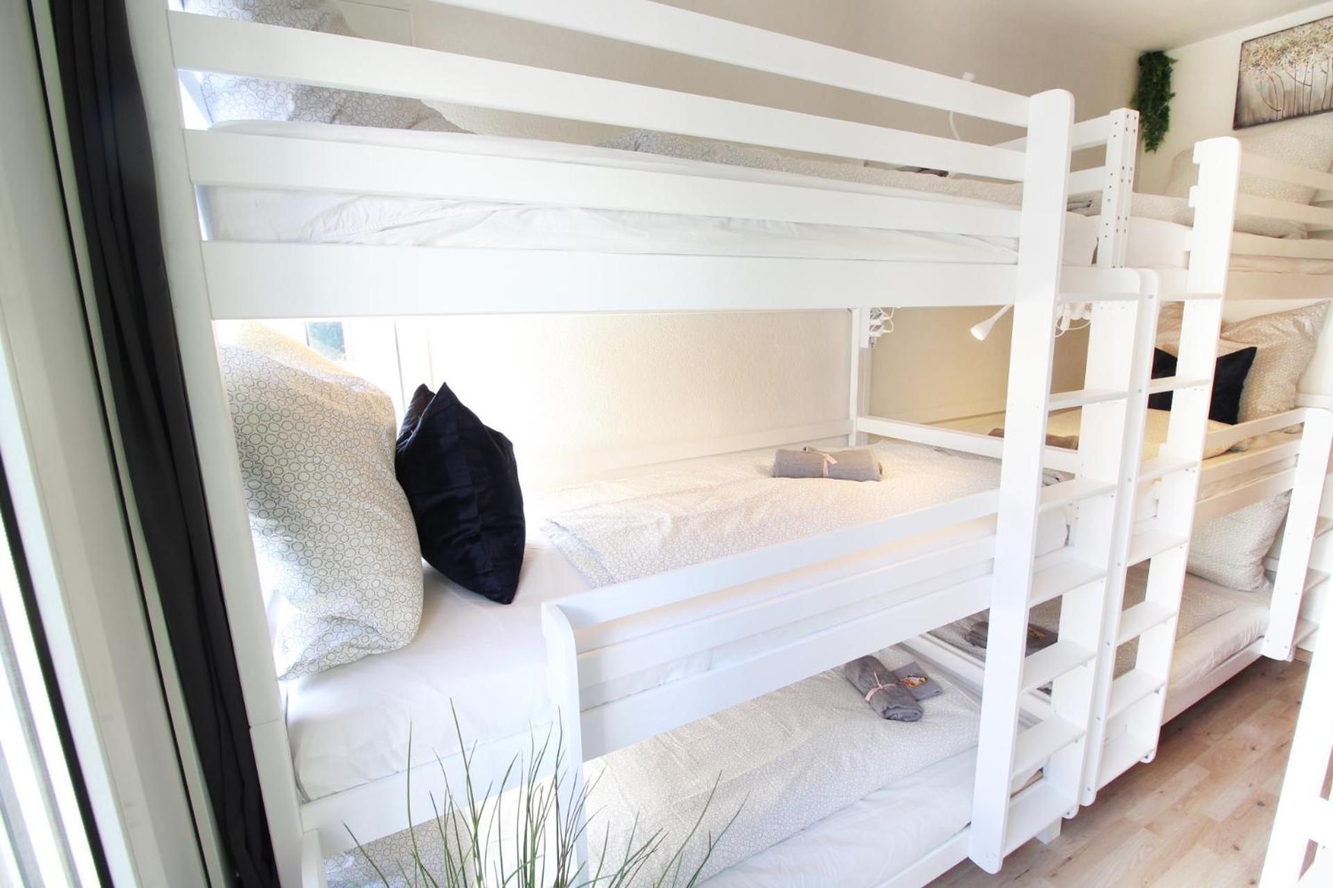 Hotel Ulm Zentrum - Komplettes Zimmer, Hochbett, Android Tv & Eigenem Bad - Perfekt Fuer Familien & Gruppen ภายนอก รูปภาพ