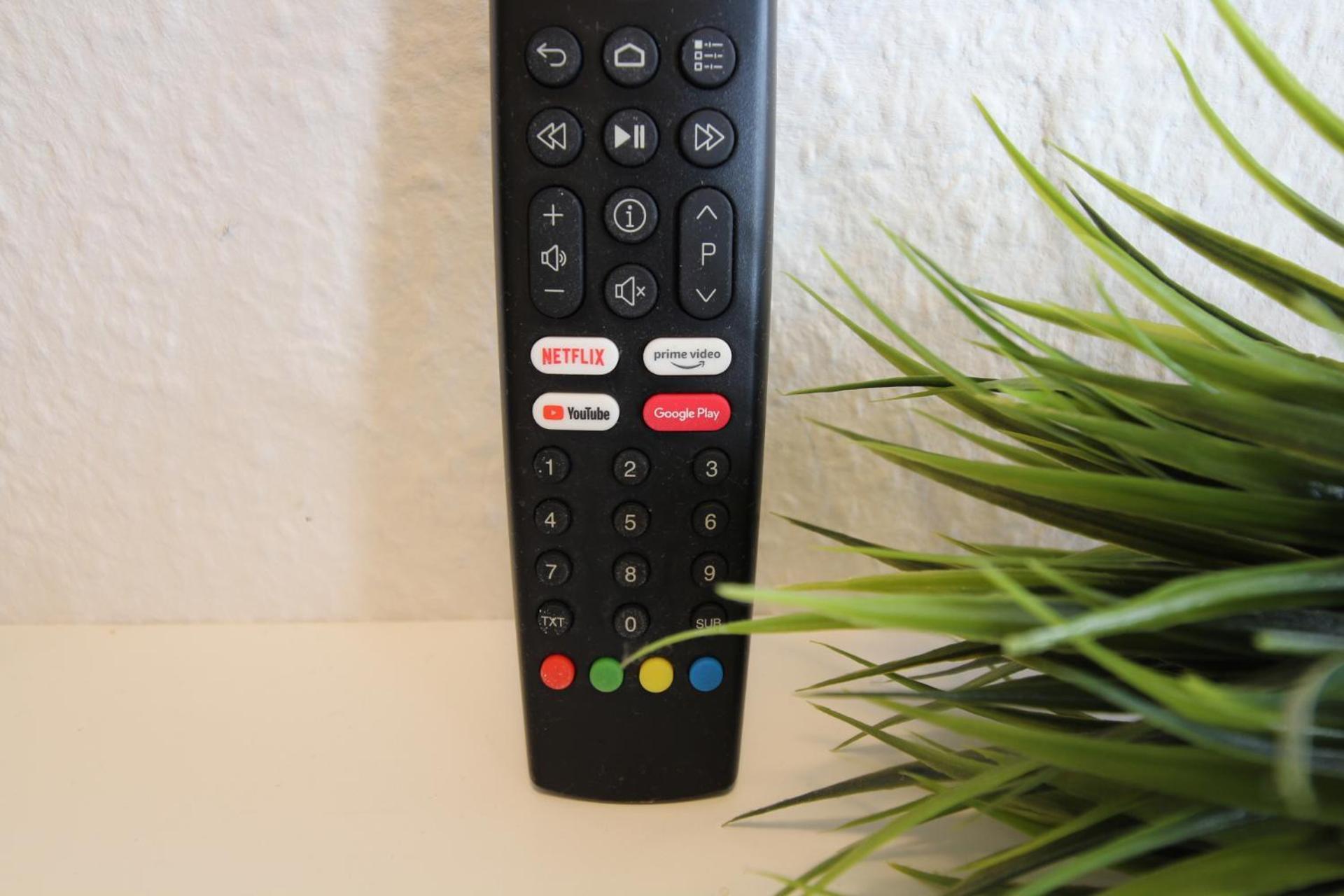 Hotel Ulm Zentrum - Komplettes Zimmer, Hochbett, Android Tv & Eigenem Bad - Perfekt Fuer Familien & Gruppen ภายนอก รูปภาพ